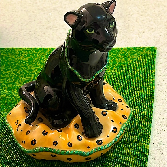 Rare 1989 Lynn Chase “Panther” Collectors Piece - Picture 1 of 10